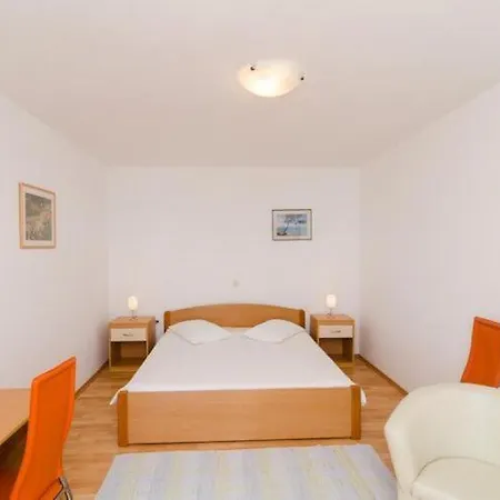 Apartment Plavac Mali Potomje