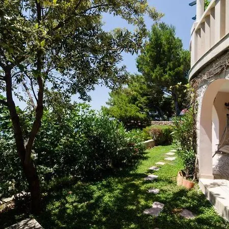 Apartment Plavac Mali *